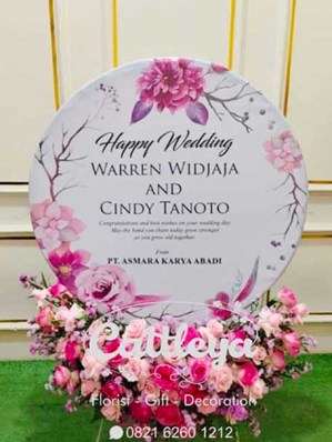 bunga papan akrilik happy wedding indoor